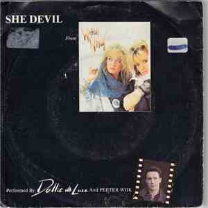 Dollie De Luxe - She Devil album