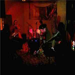 KM / MC / TR / RC / KM/MC/TR/RC/BBJr △ Juxwl - Live at Zeitgeist 2012 album