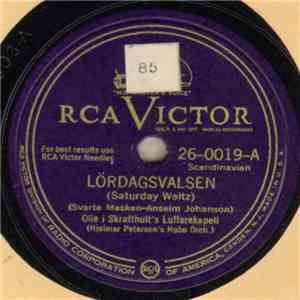 Olle I Skratthult's Luffarekapell (Hjalmar Peterson's Hobo Orch.) - Lördagsvalsen / Kinne Kulle Schottis album