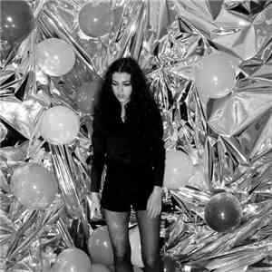 |M|O|O|N| - Particles album