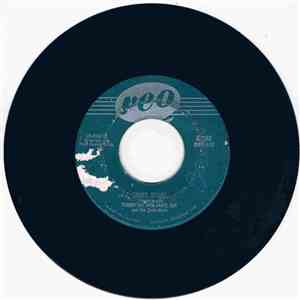Tommy Dee With Carol Kay And The Teen-Aires - Three Stars / I'll Never Change album