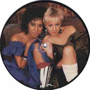 Pepsi & Shirlie - Heartache album